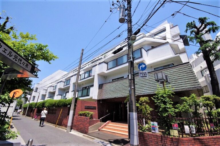 秀和元代々木レジデンス　外観　最新